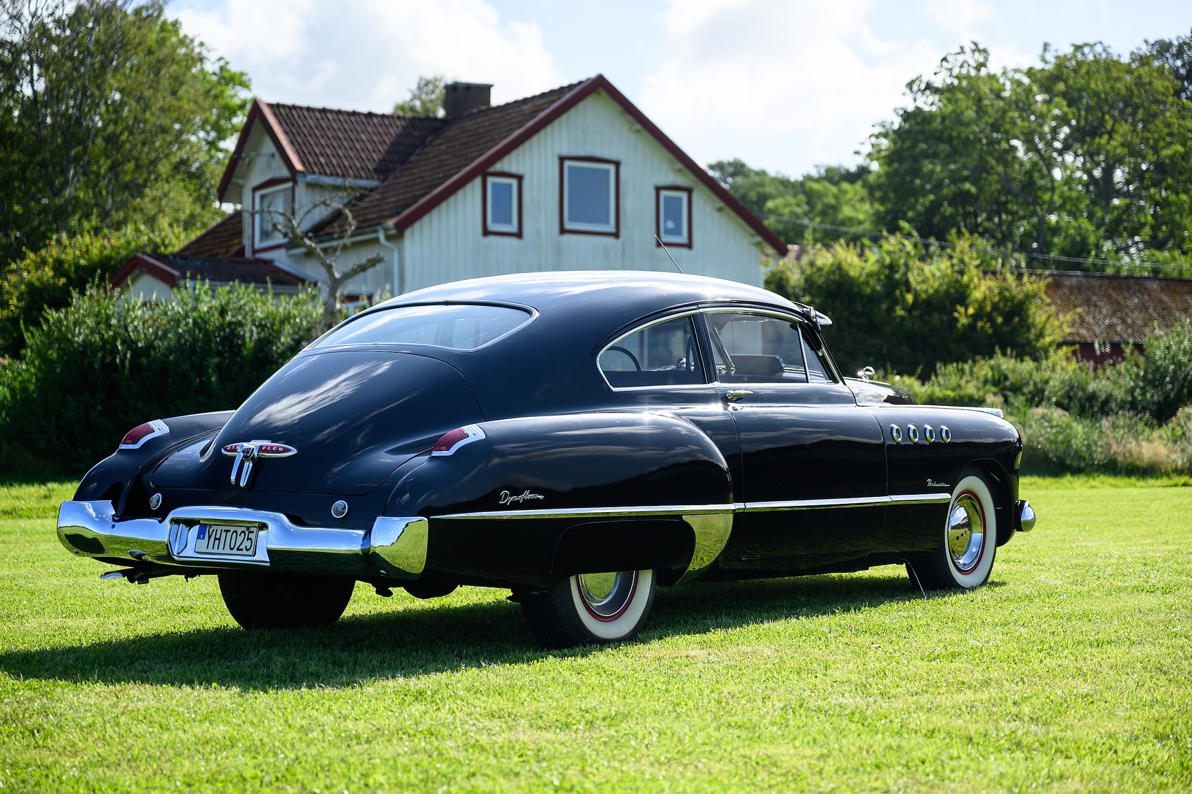 Exterior image of 1949 Buick Eight Roadmaster