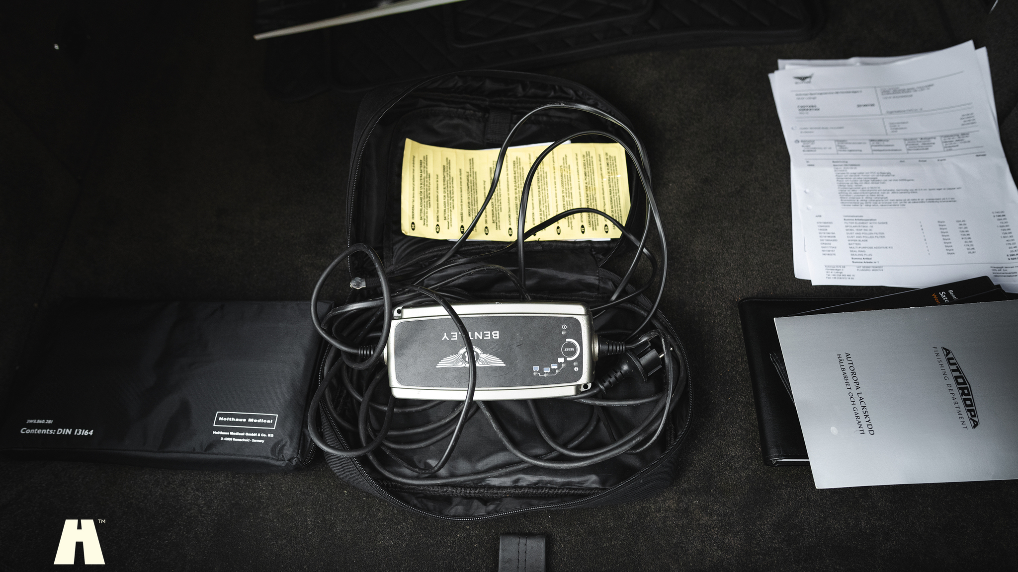 Dokumentation, 2013 Bentley Continental GT V8 (14)