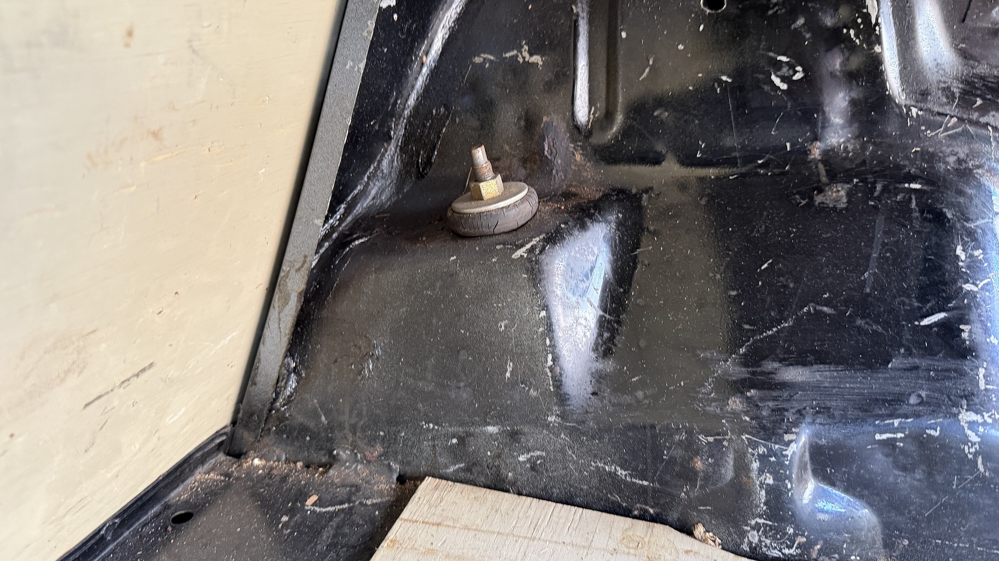 Interior image of 1960 Saab 96 (40)