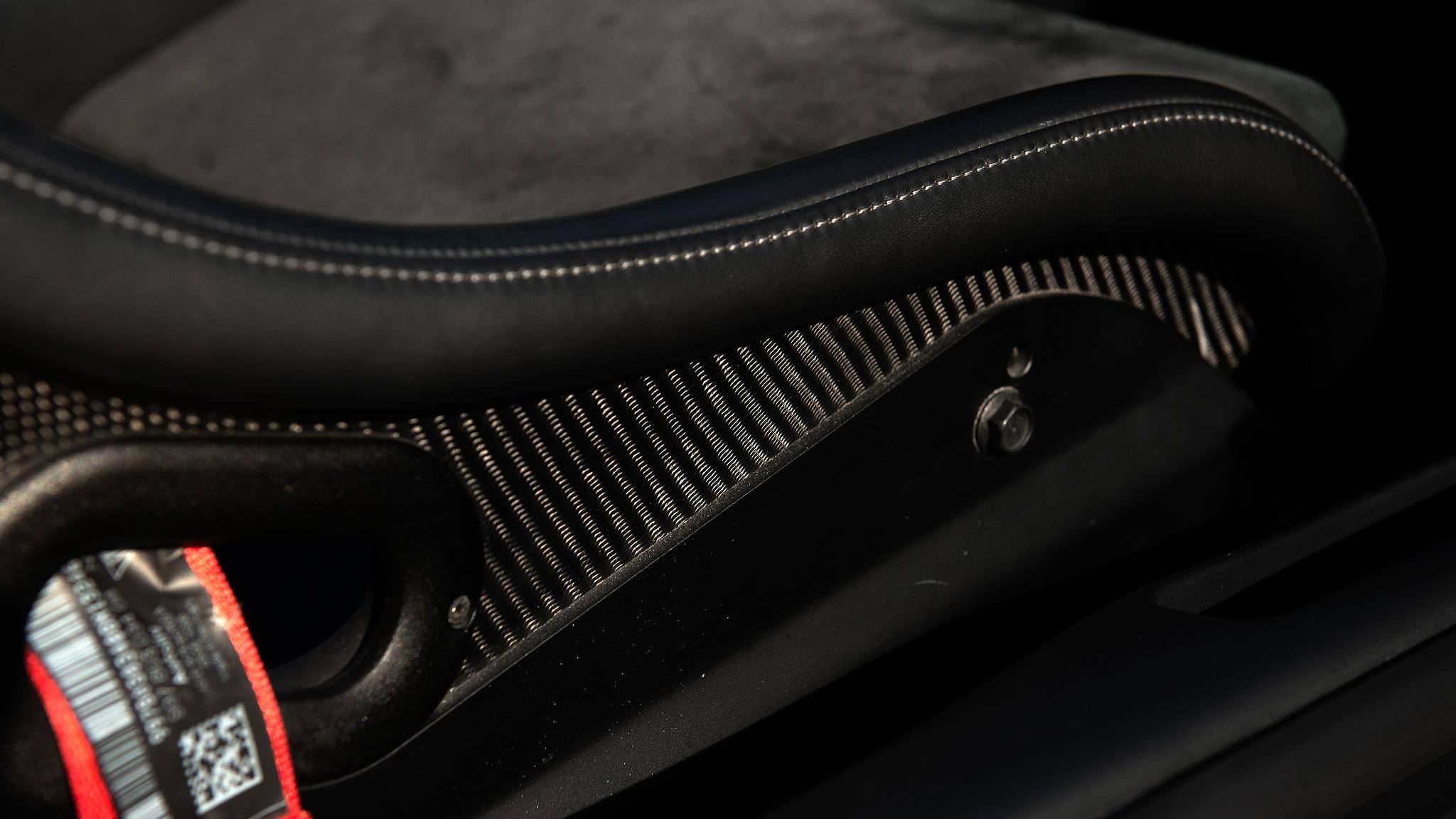 Interior image of 2007 Porsche 997 GT3 Gen 1  (12)