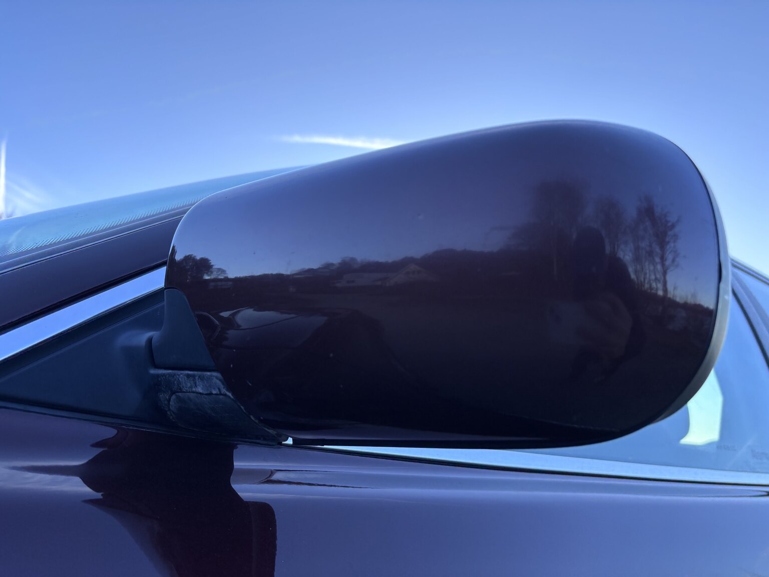 Exterior image of 1996 BMW 728iA