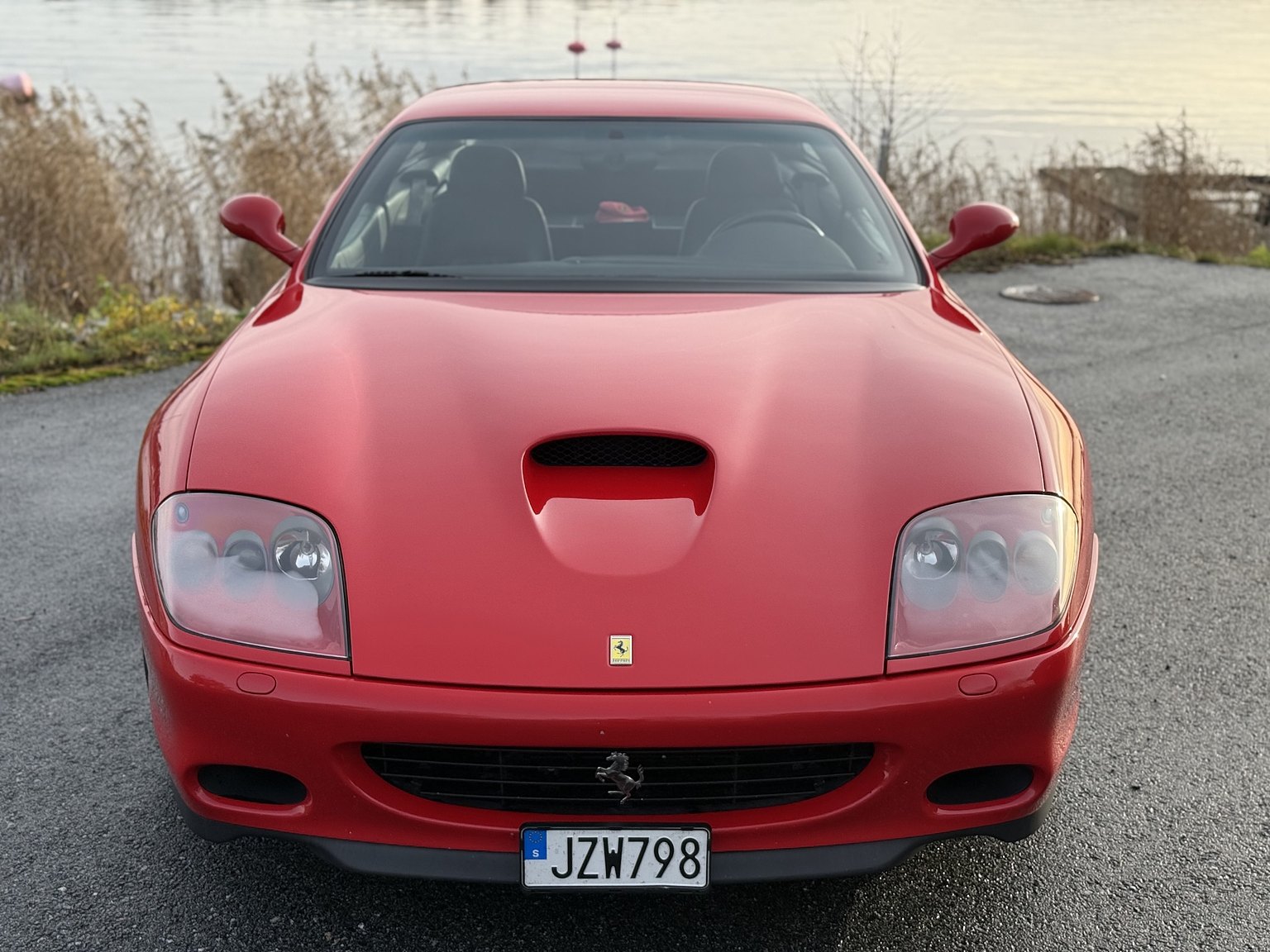 Exteriörbild på 2003 Ferrari 575M Maranello