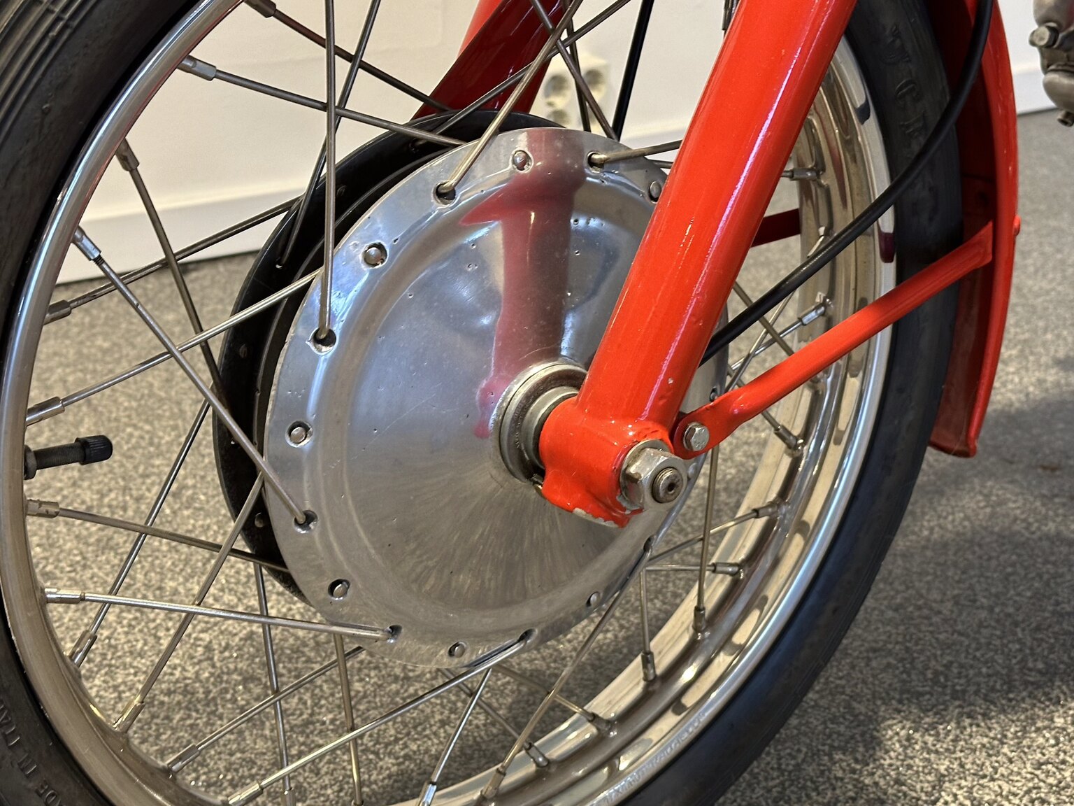 Exterior image of 1963 Aermacchi Harley-Davidson Ala Rossa