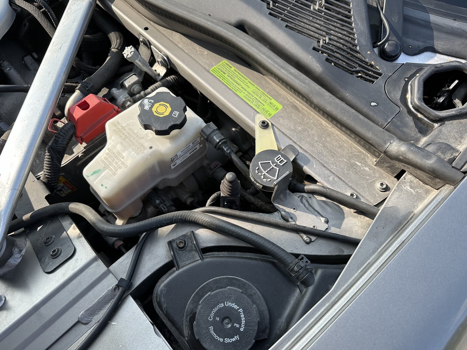 Image of 2012  Fisker Karma mechanics