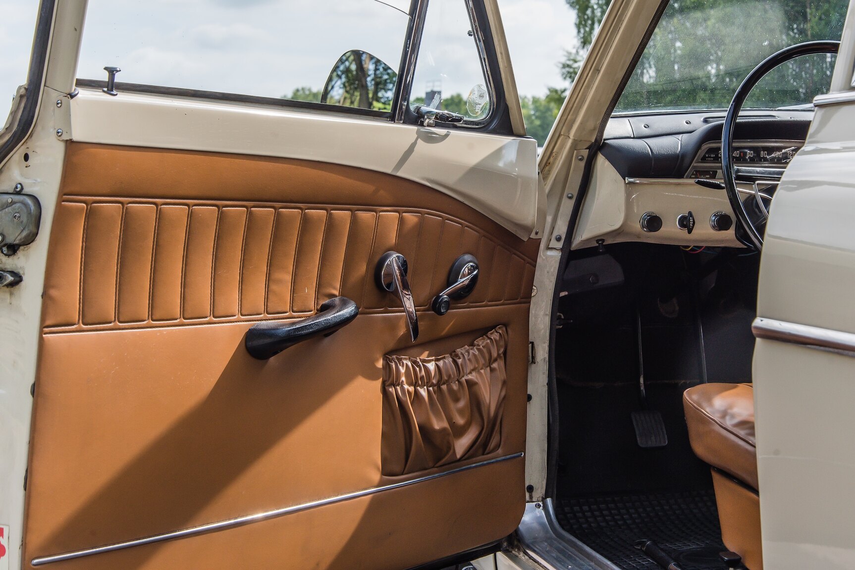 Interior image of 1968 Volvo Amazon