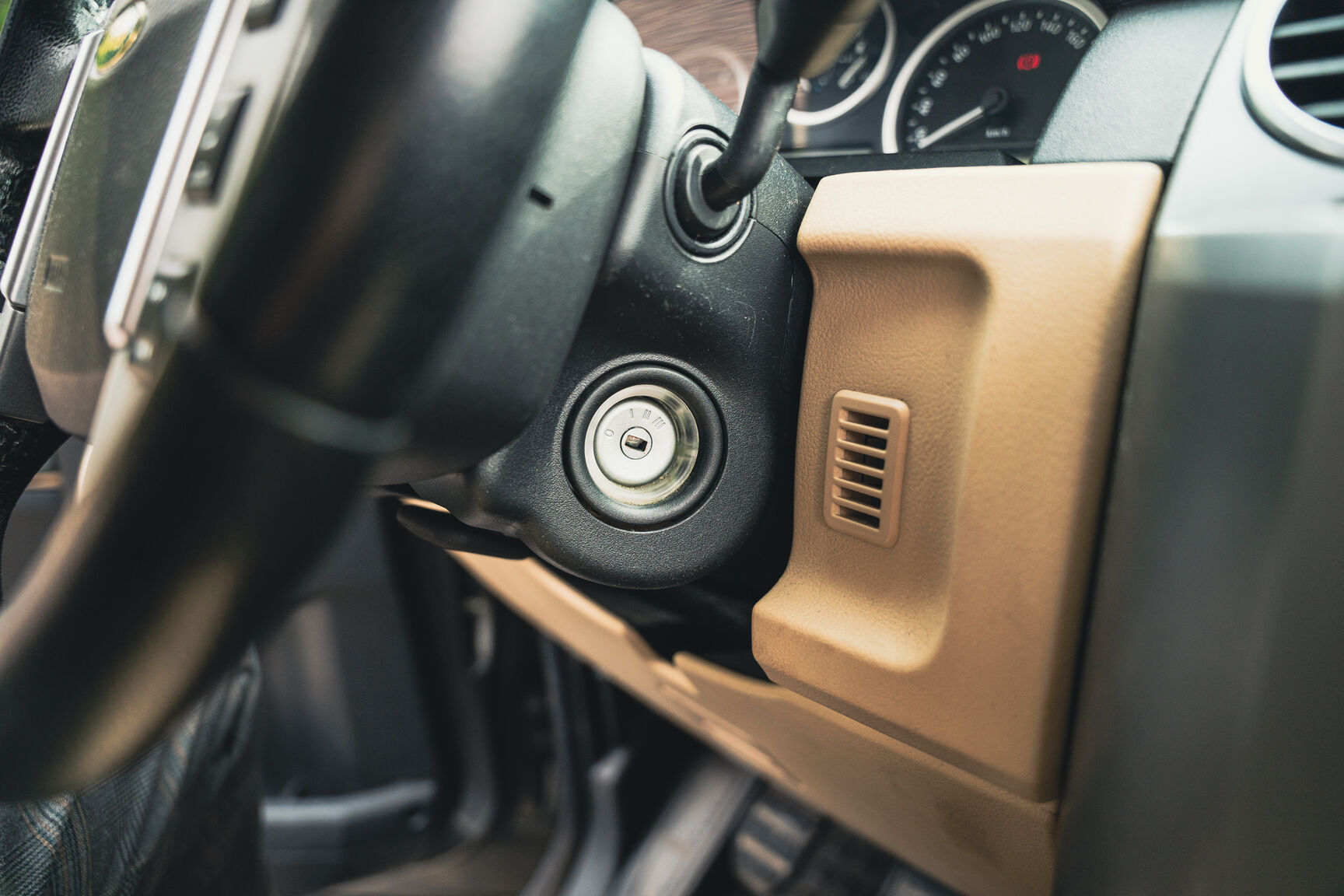 Interior image of 2008 Land Rover Discovery TDV6 SE (39)