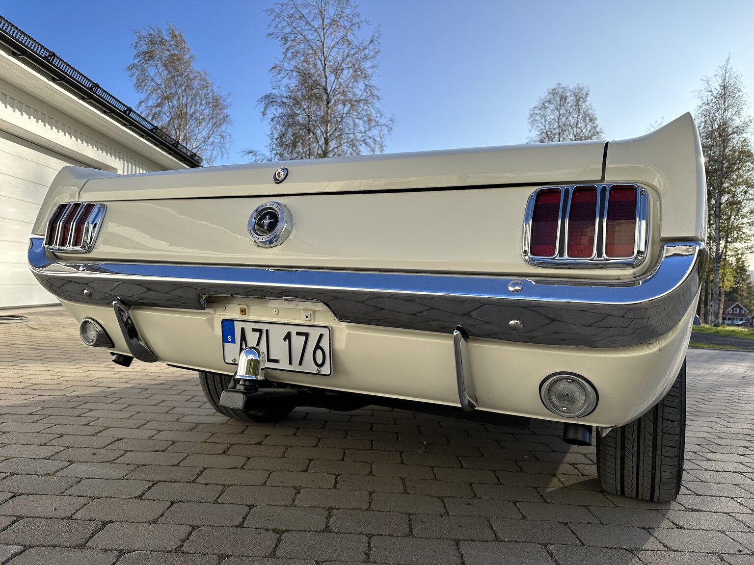 Exteriörbild på 1966 Ford Mustang Convertible