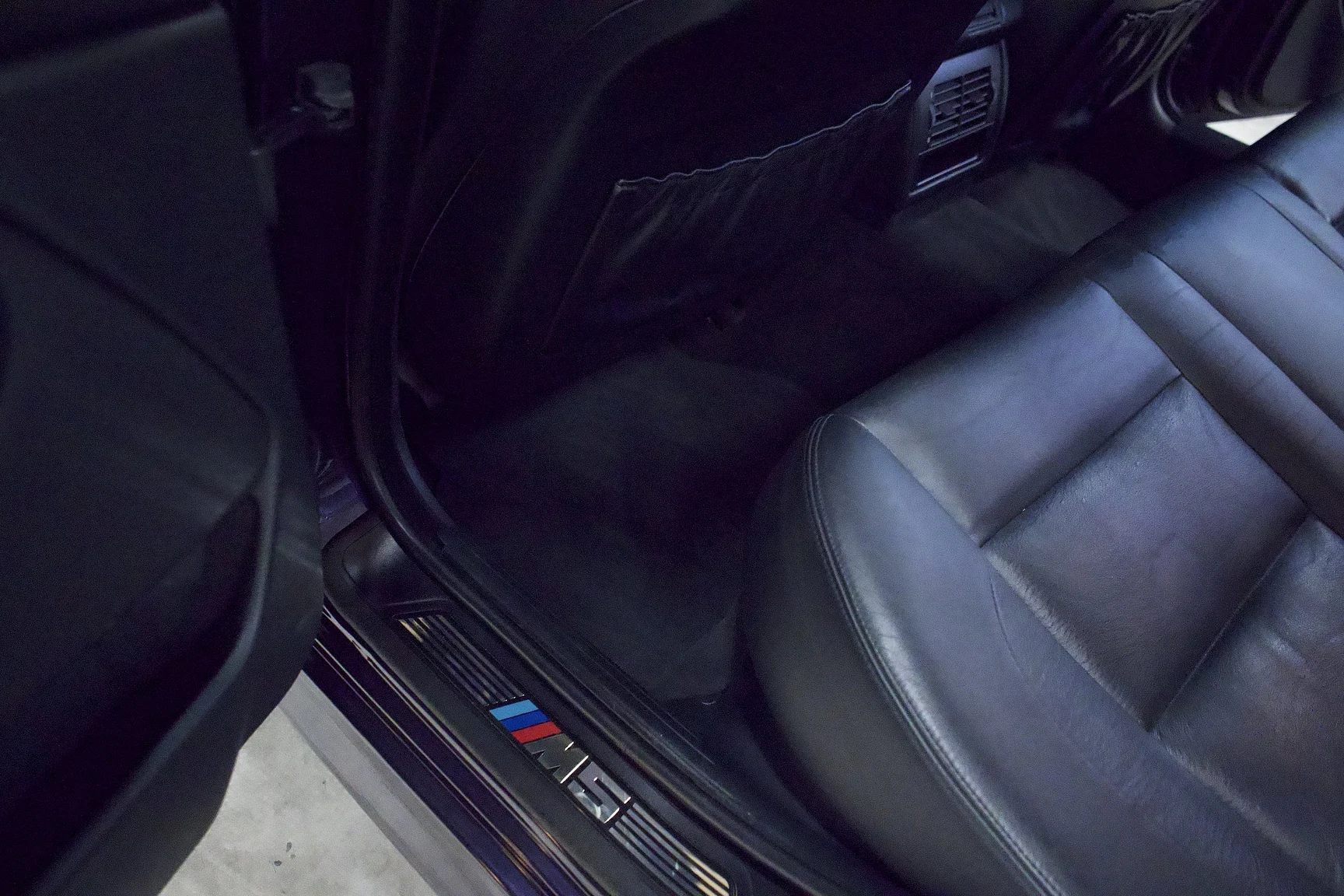 Interiörbild 2002 BMW M5 E39 (36)