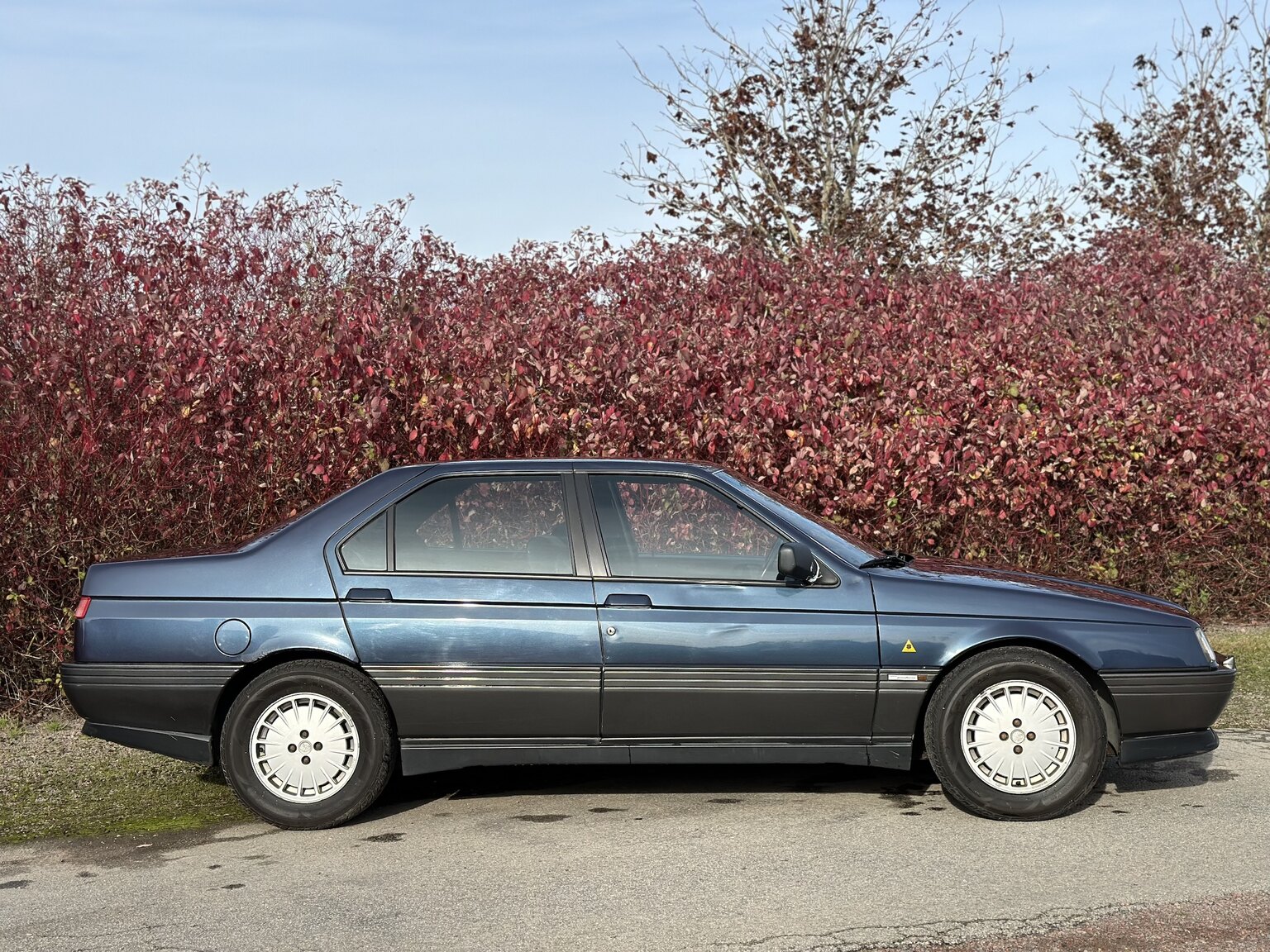 Exteriörbild på 1994 Alfa Romeo 164