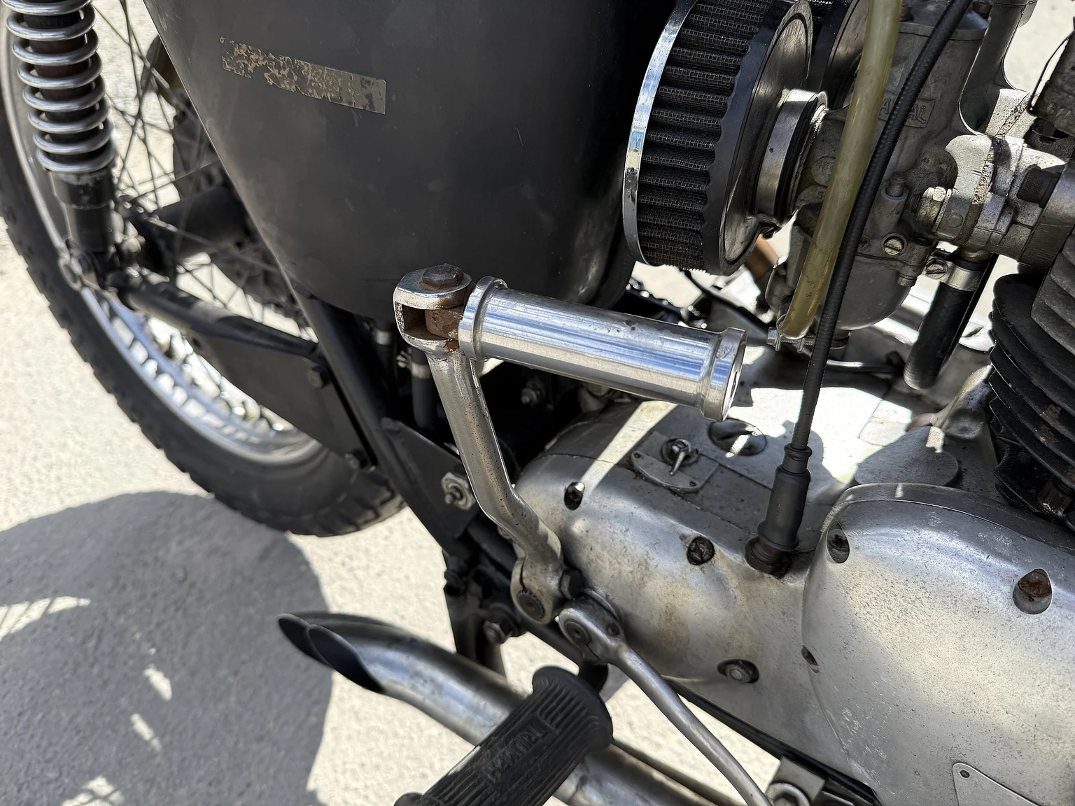 Image of 1971 Triumph Daytona 500 (5) mechanics