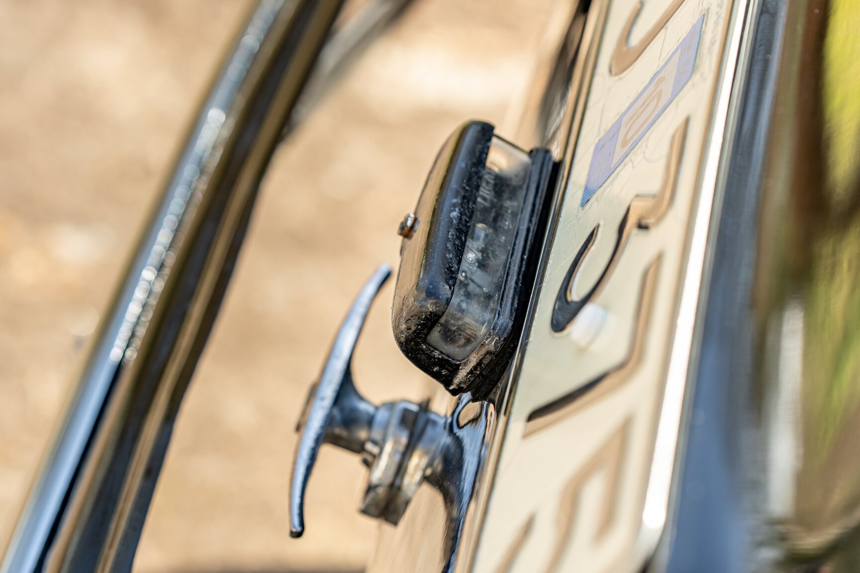 Aussenfoto 1958 Morris Minor 1000 2-door (31)