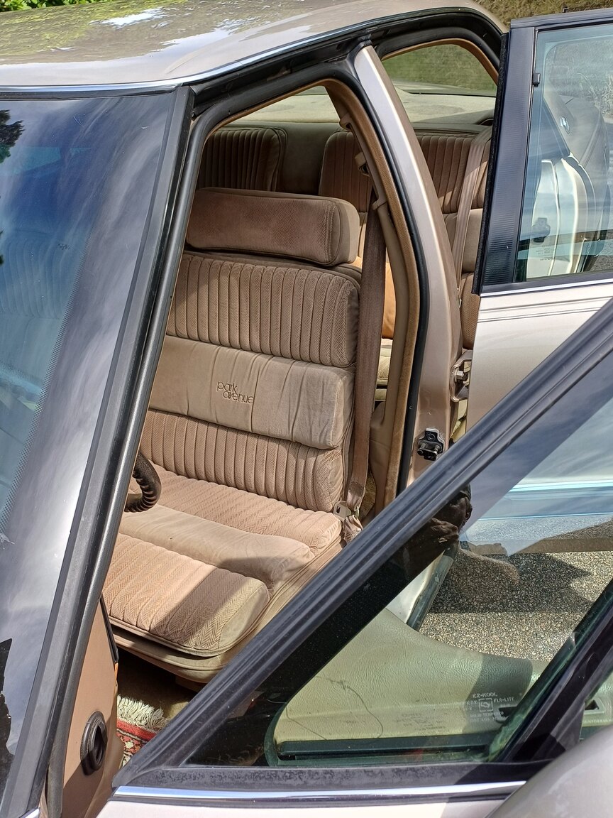 Interior image of 1992 Buick Park Avenue
