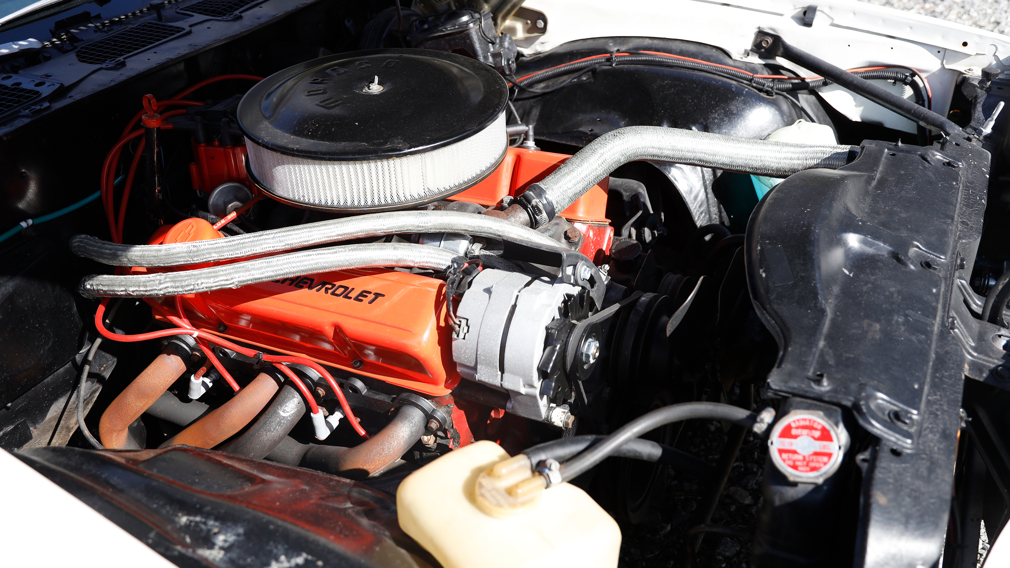 Image of 1975 Chevrolet Camaro 307 (3) mechanics