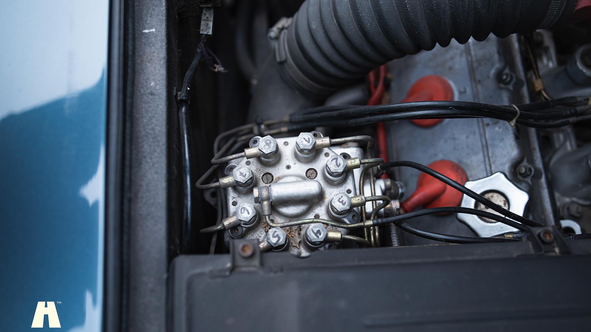 Image of 1985 Ferrari Mondial Quattrovalvole Design by Pininfarina (13) mechanics