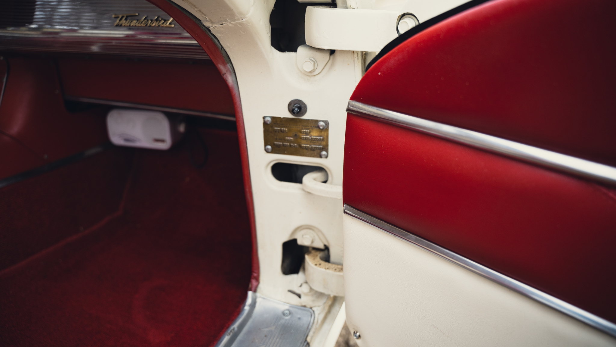 Interior image of 1959 Ford Thunderbird hardtop