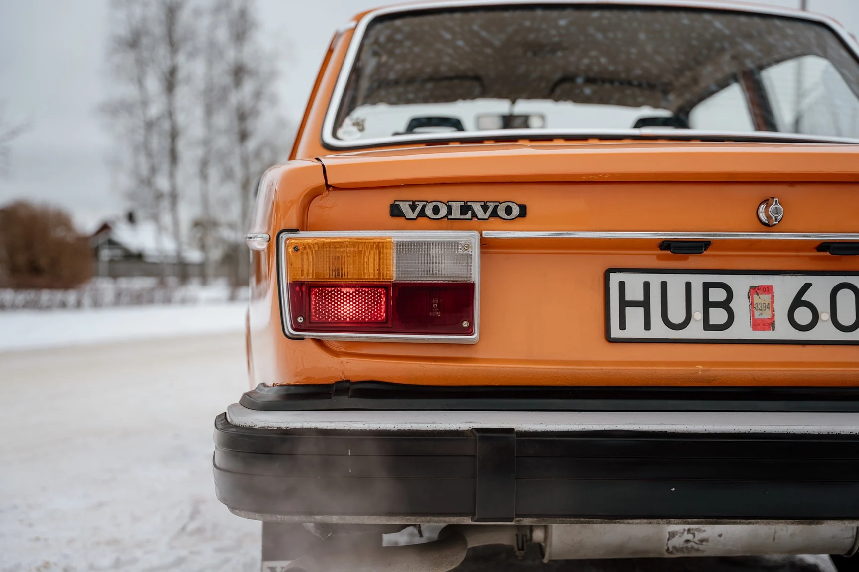 Exteriörbild på 1975 Volvo 242 2-dörrars coupé (46)