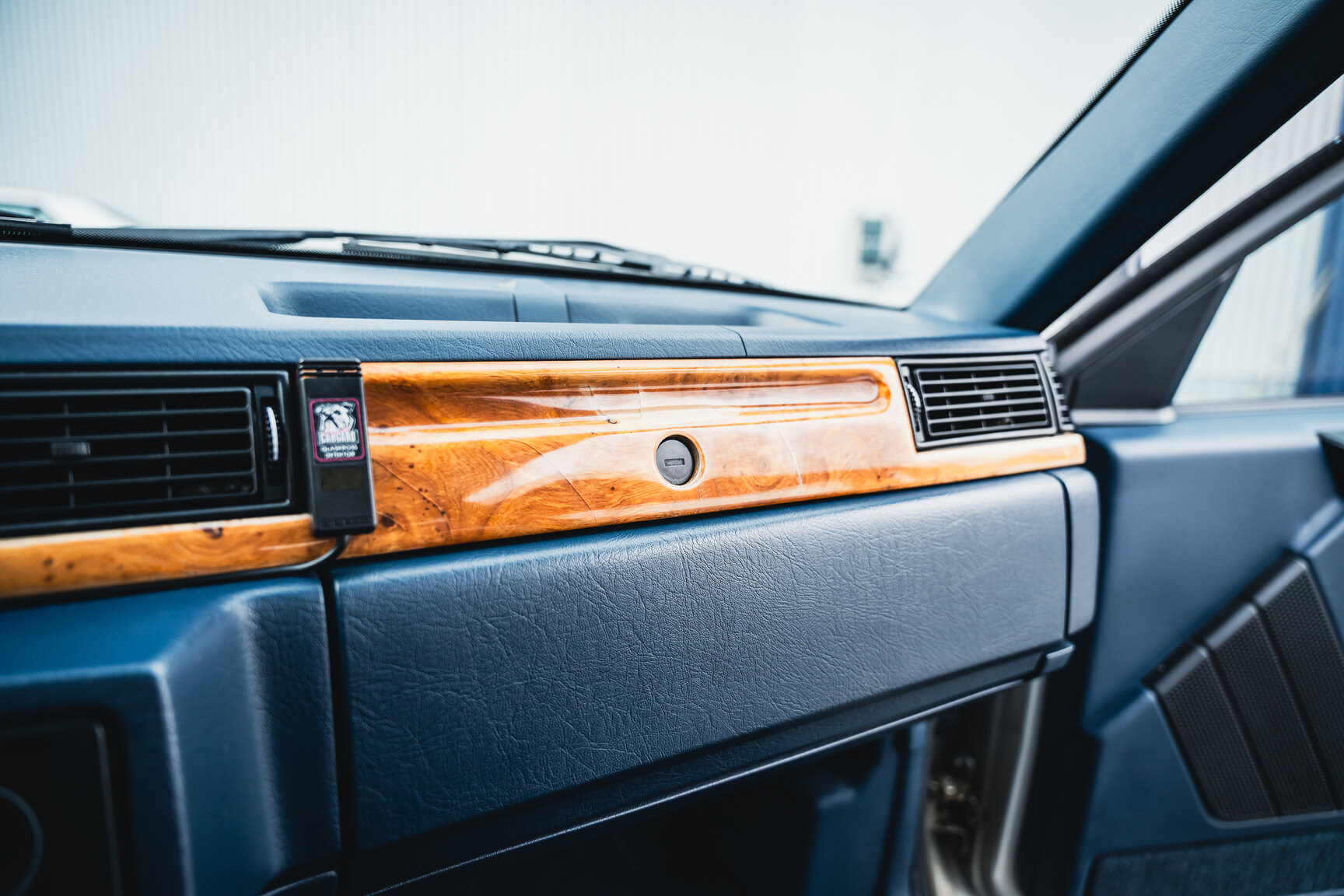 Innenraumfoto von 1988 Volvo 780 Bertone Coupé