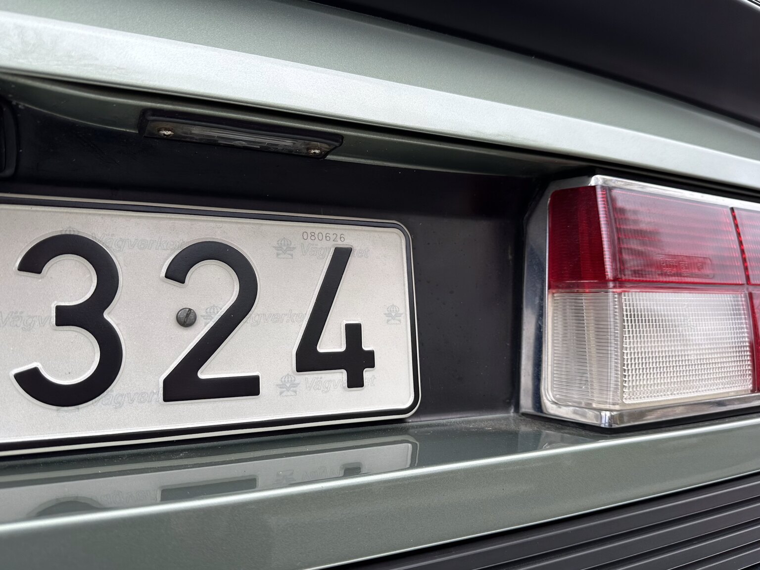 Exterior image of 1986 BMW 635CSi