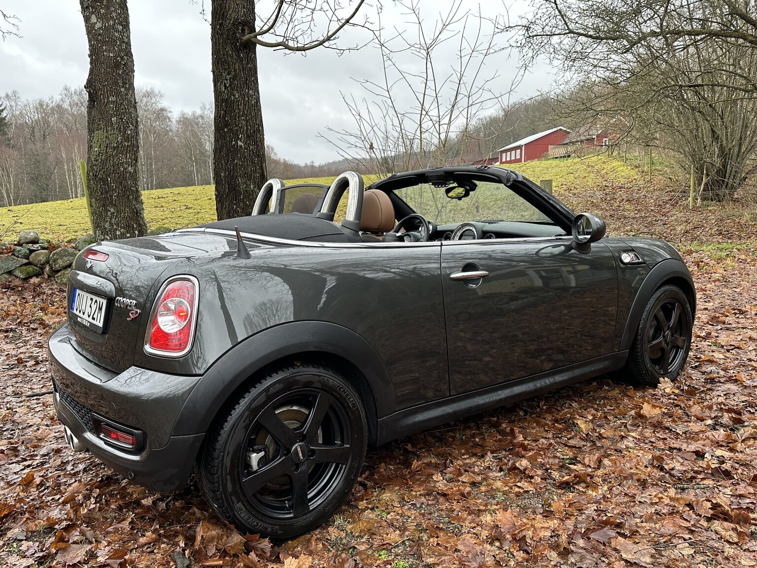 Exterior image of 2012 Mini Cooper SD Roadster