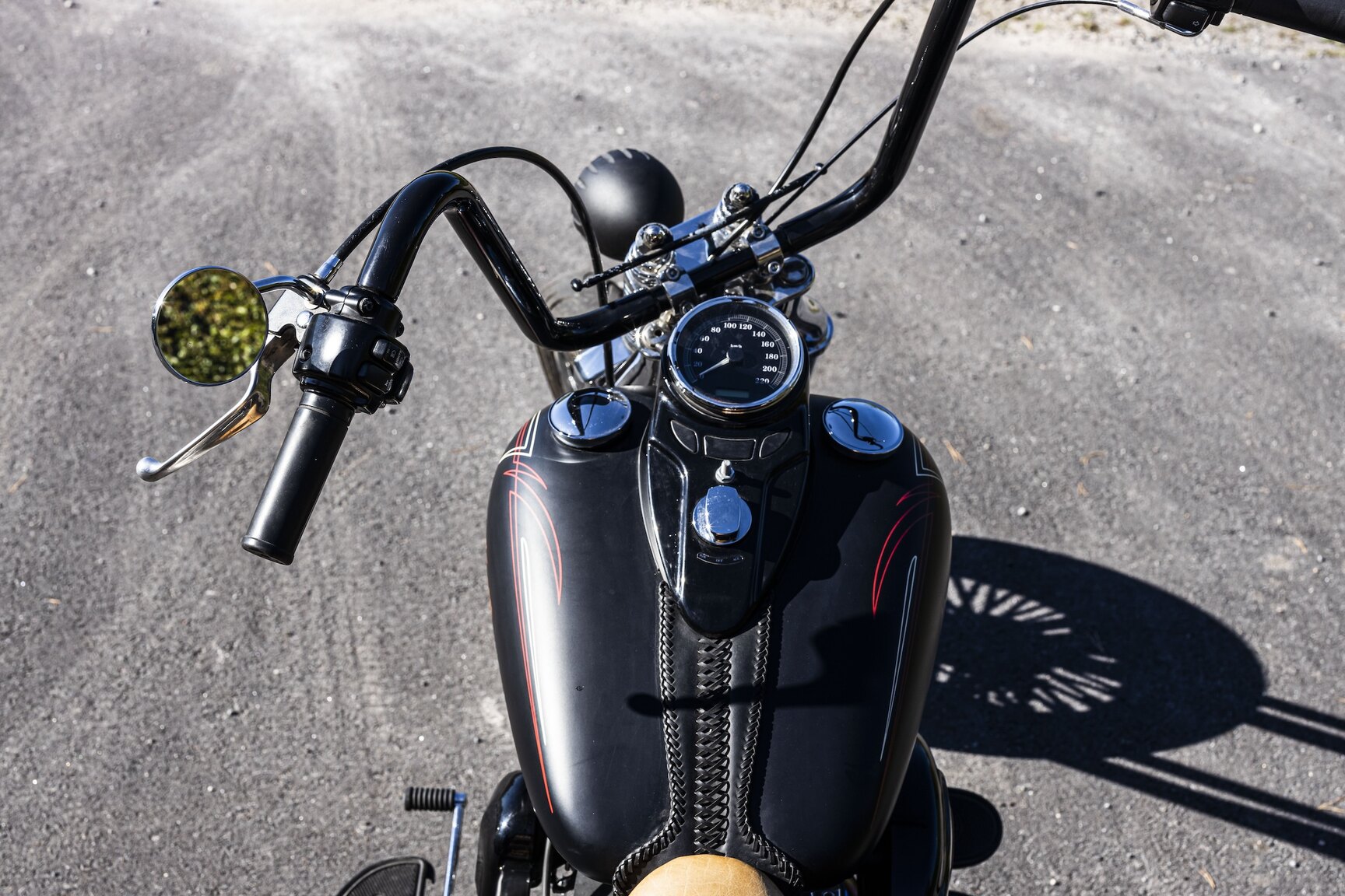 Exteriörbild på 2008 Harley-Davidson Cross Bones (custom)