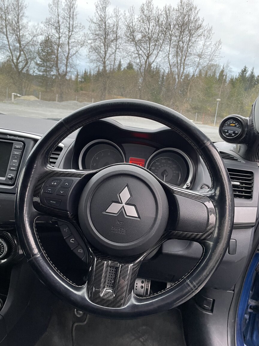 Innenraumfoto von 2008 Mitsubishi Lancer EVO X