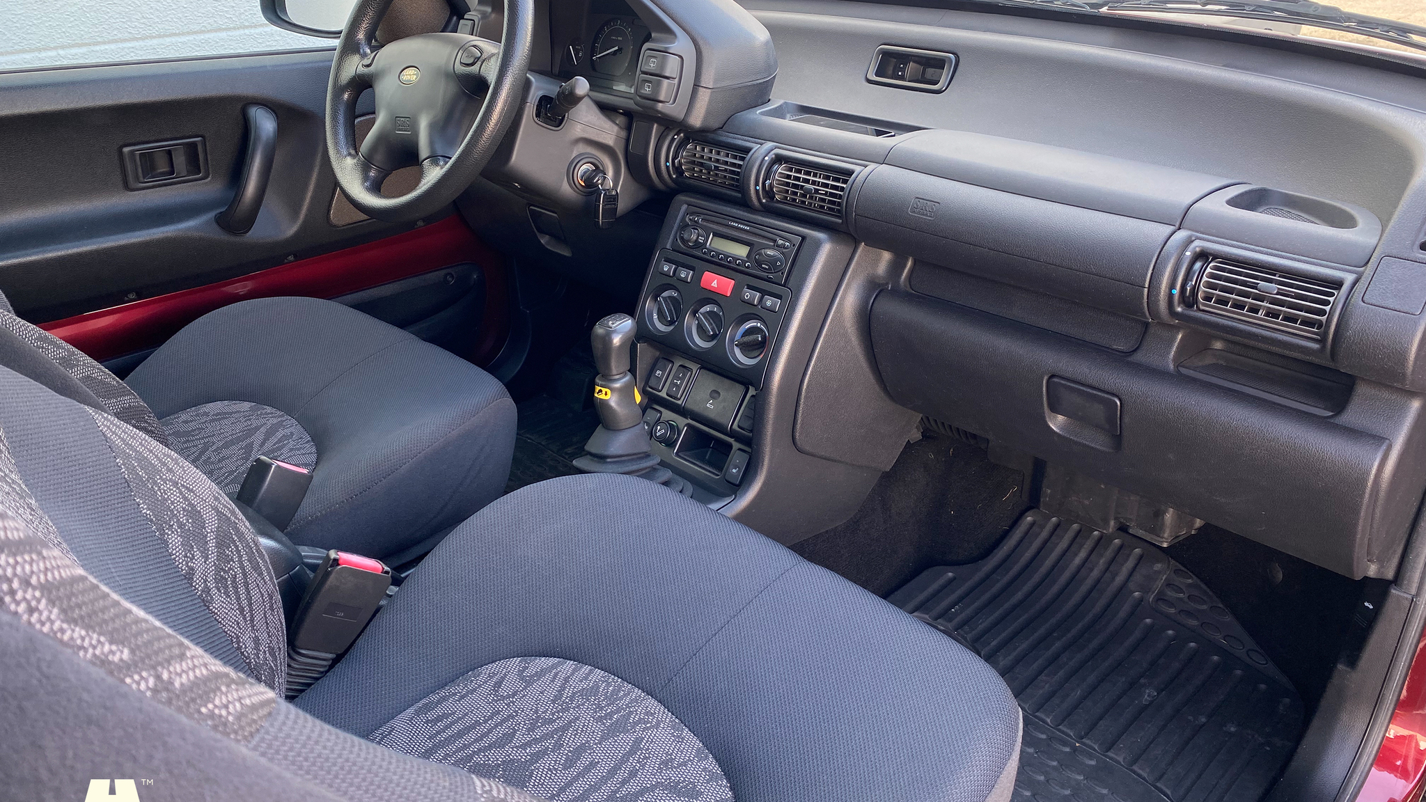 Innenraumfoto von 2002 Land Rover Freelander TD4 3d