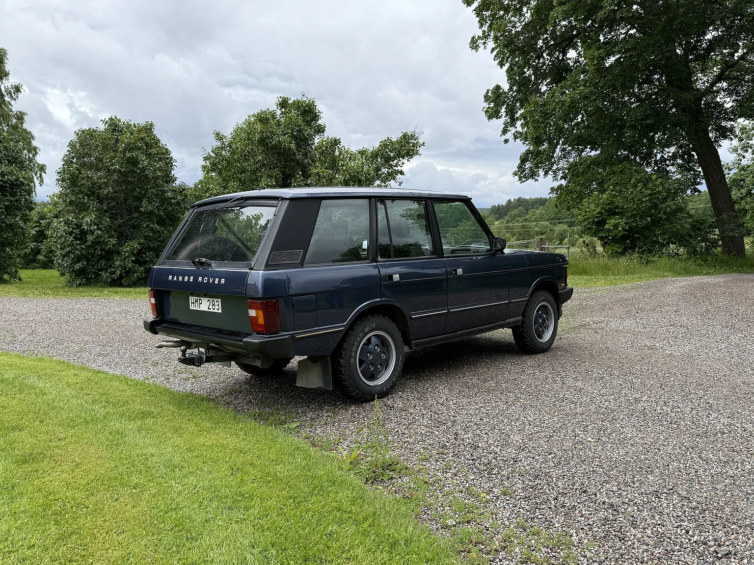 Exteriörbild på 1990 Range Rover Vogue SE 3.9 (10)