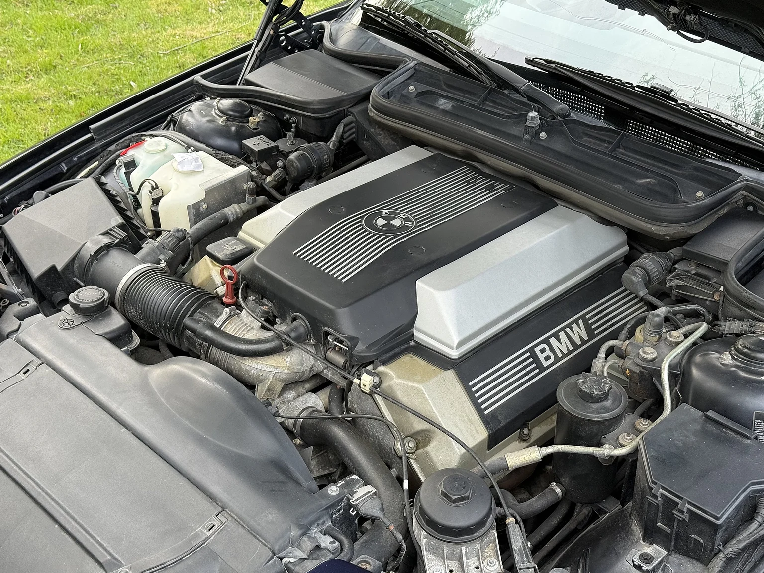 Image of 1994 BMW 840Ci mechanics (4)