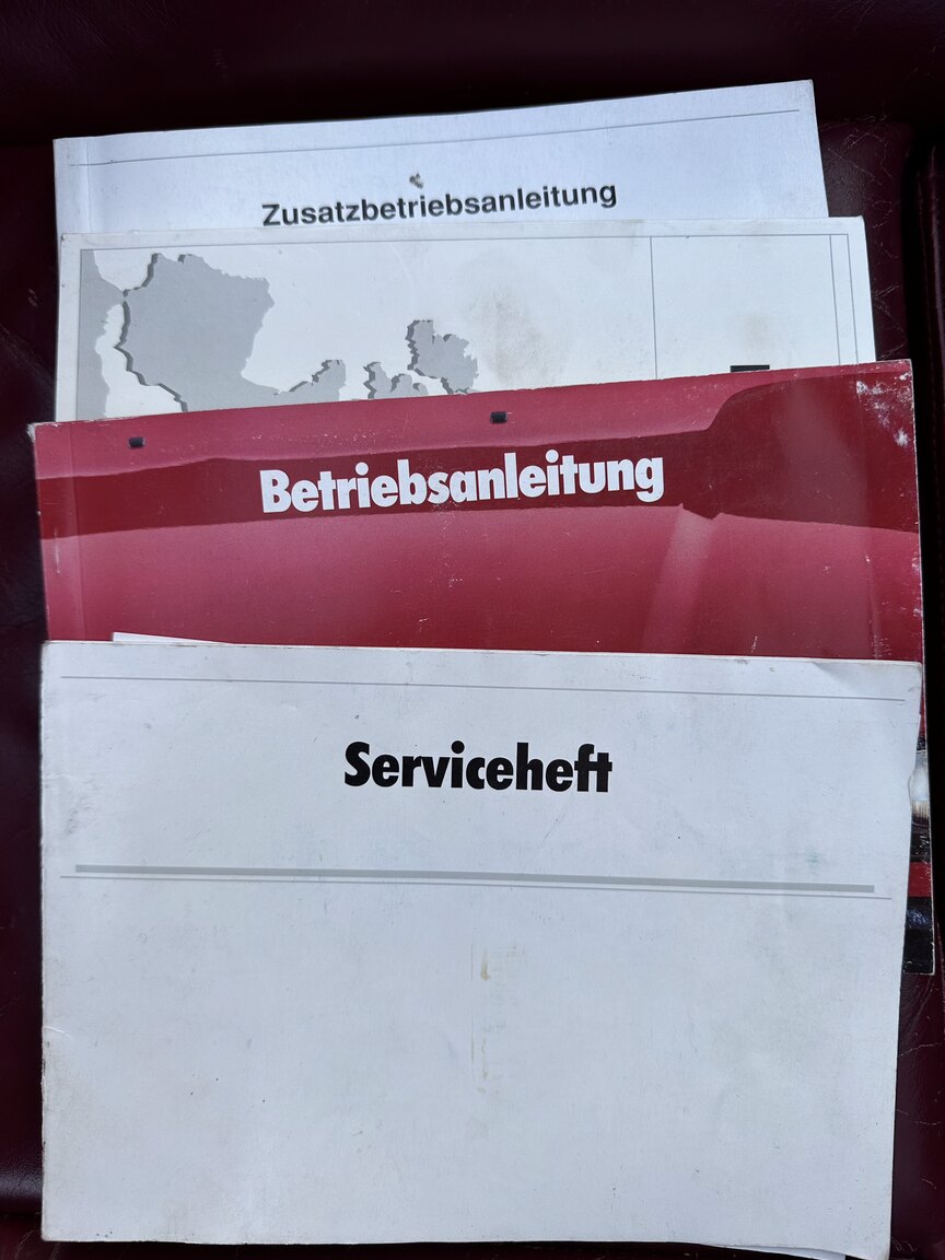 Documentation for 1993 BMW 325i Convertible