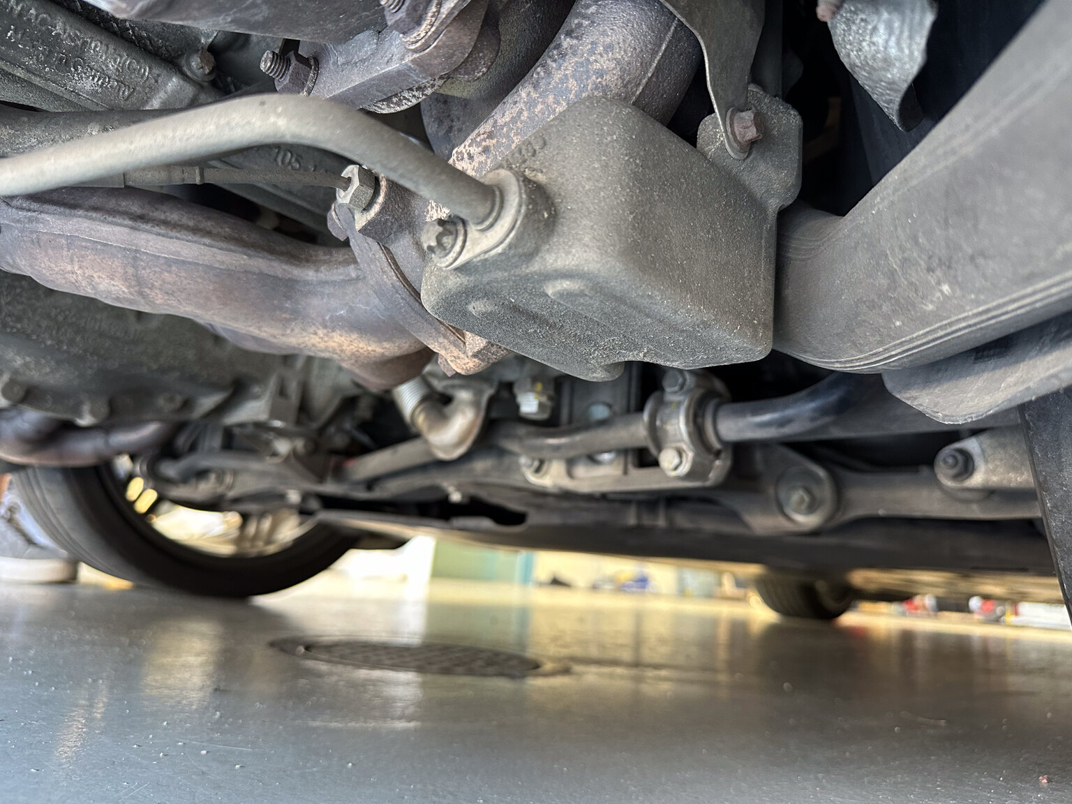 Image of 2008 Porsche 911 Turbo Cabriolet mechanics (22)