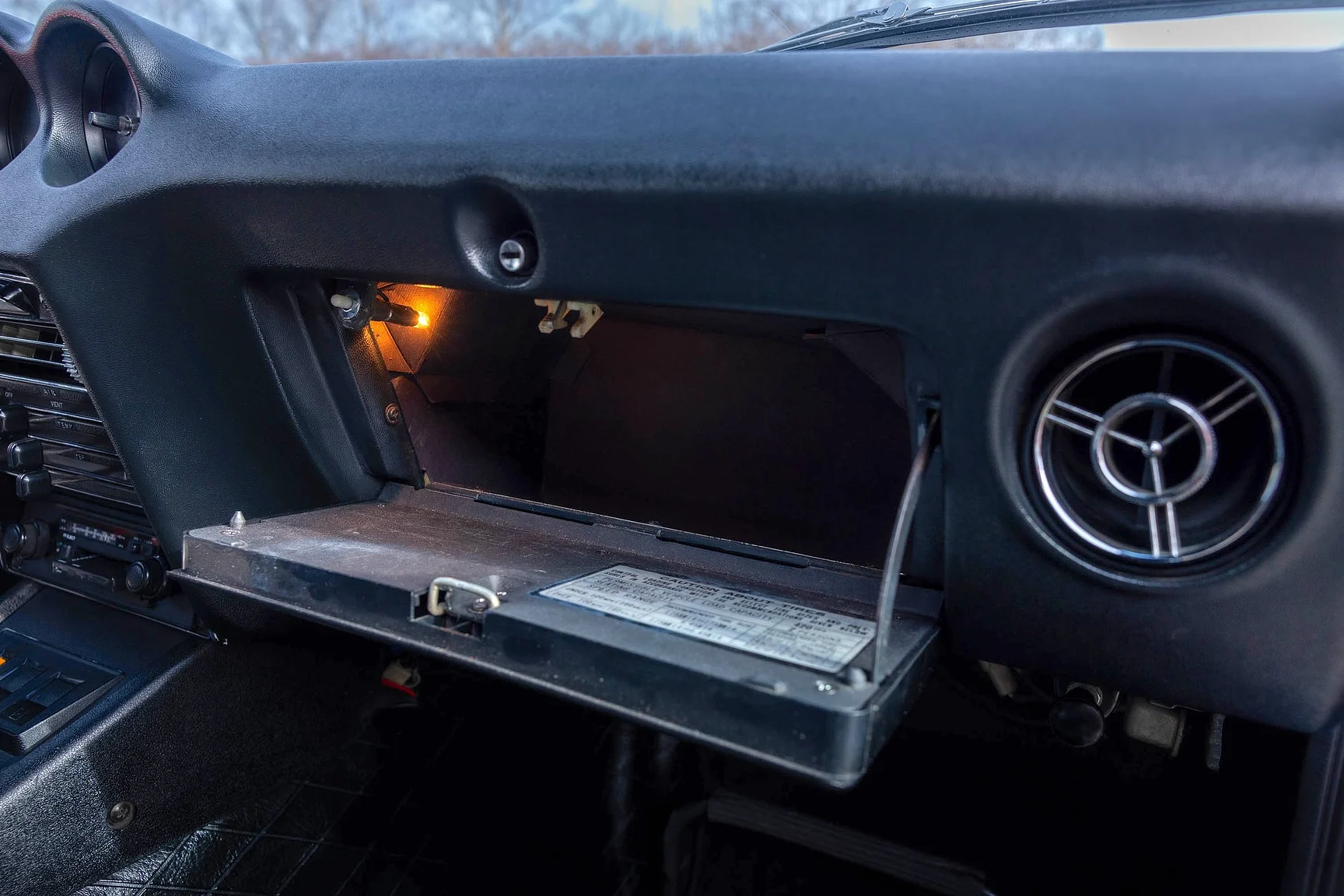Innenraumfoto von 1973 Datsun 240Z Euro Spec (42)