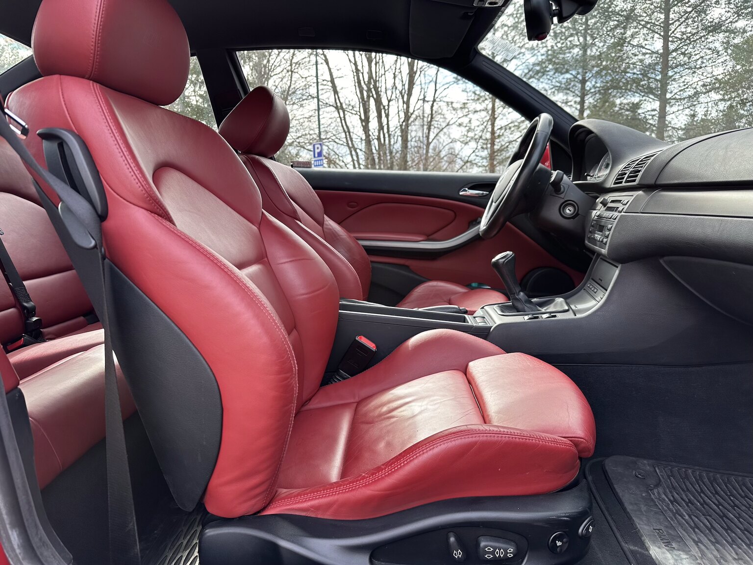 Innenraumfoto von 2002 BMW M3 Coupé (22)