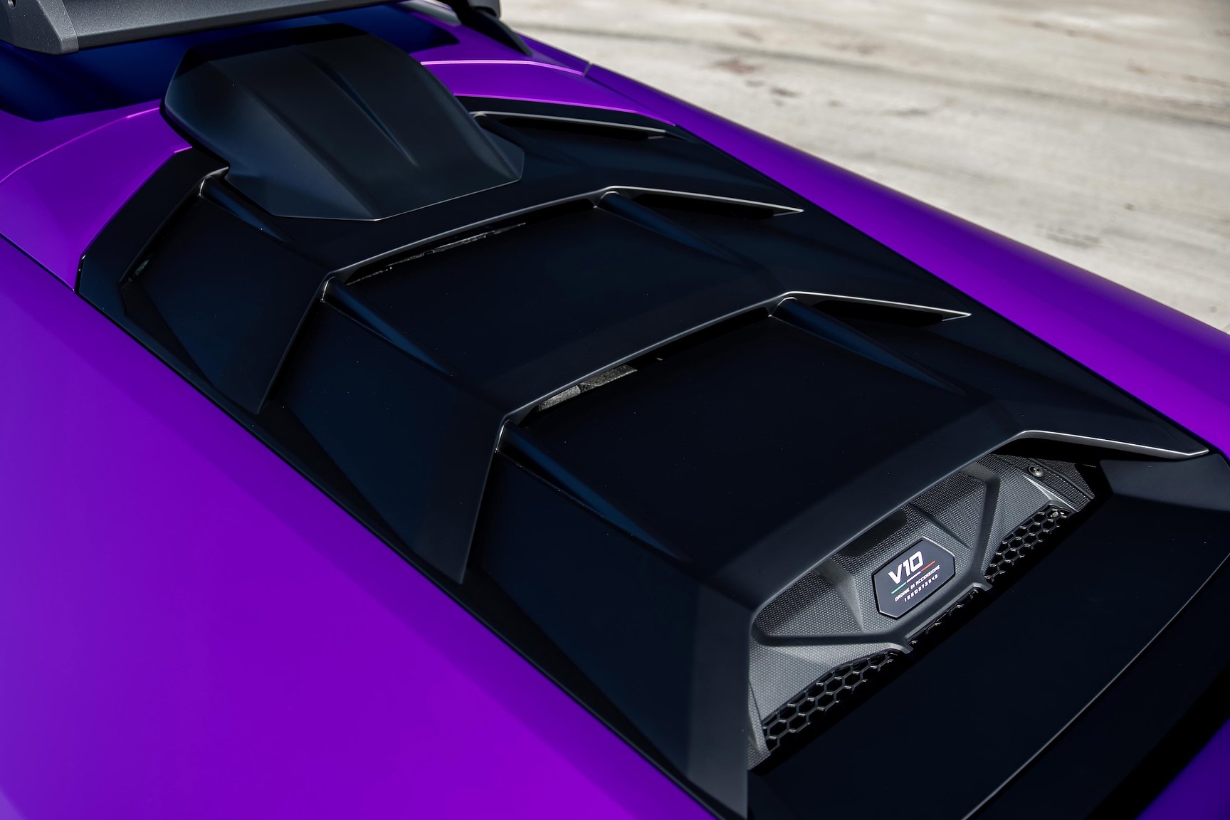 Aussenfoto 2023 Lamborghini Huracan Sterrato