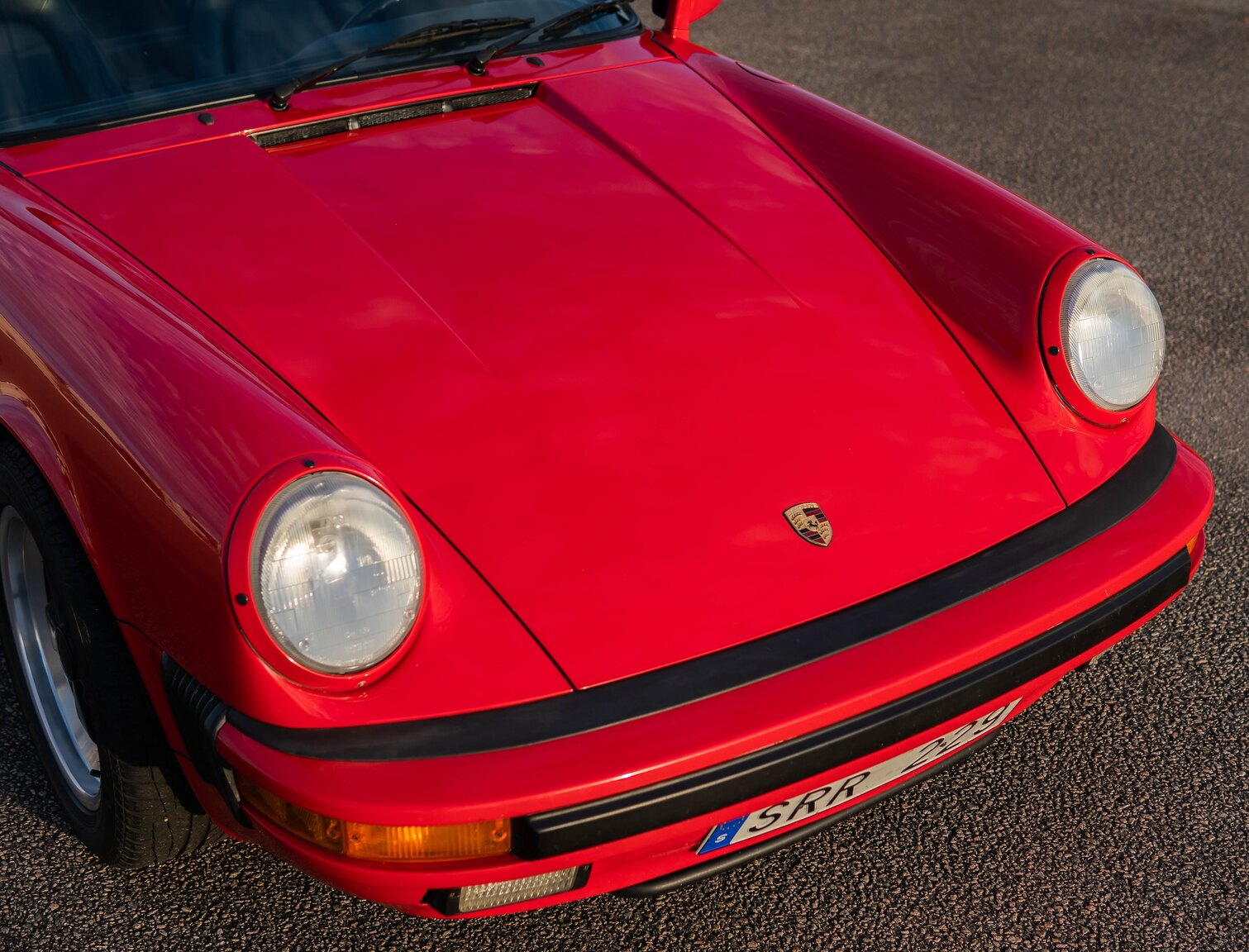 Aussenfoto 1987 Porsche 911 Carrera Cab 3.2