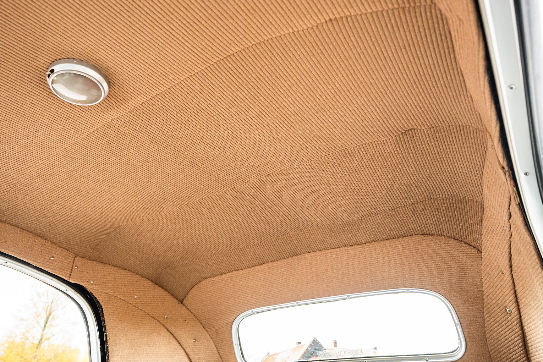 Interior image of 1951 Citroën Berline 11 Sport