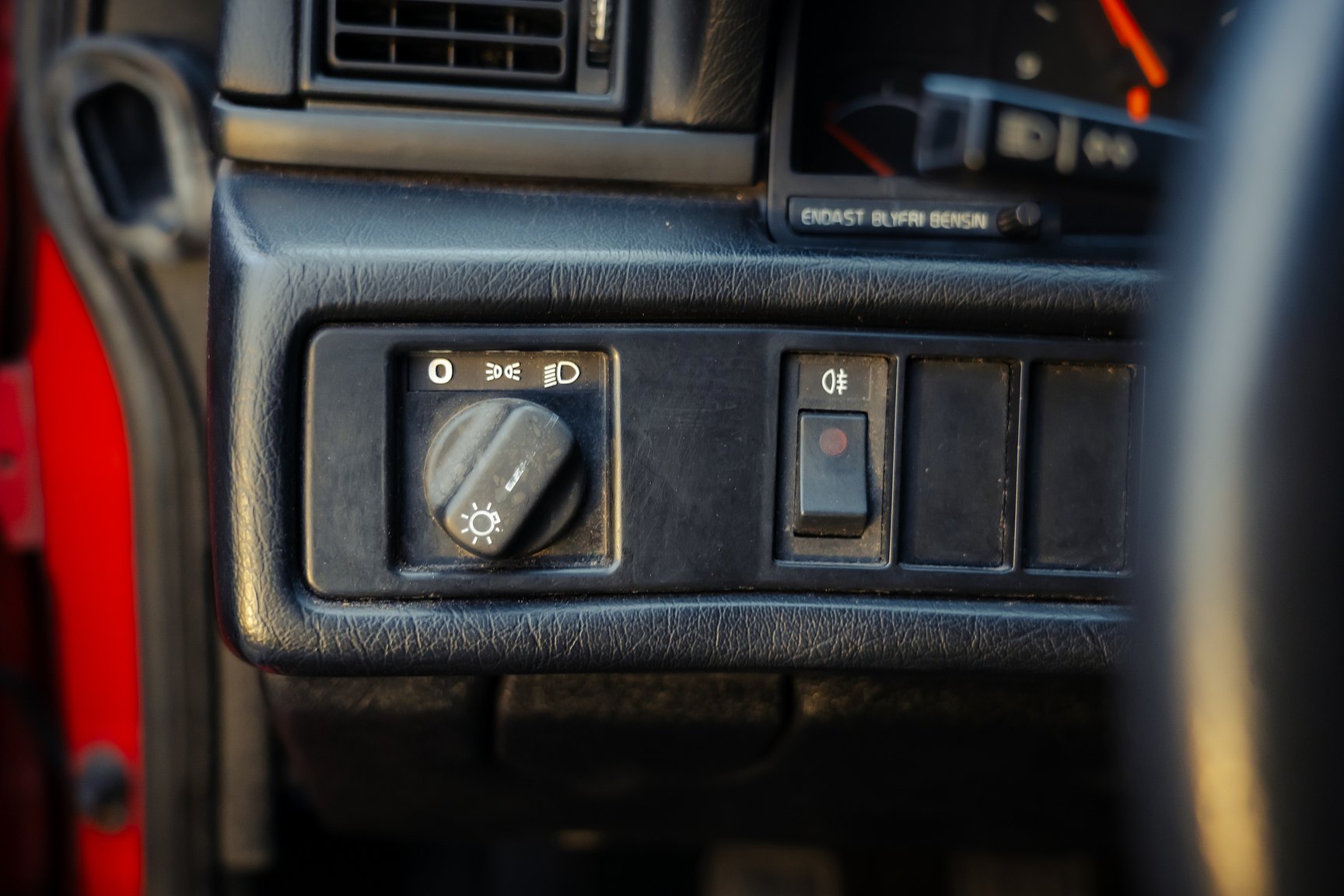 Interiörbild 1990 Volvo 740 GL