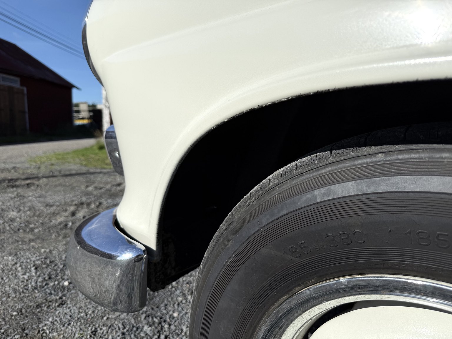 Exteriörbild på 1967 Mercedes-Benz 200D Safari