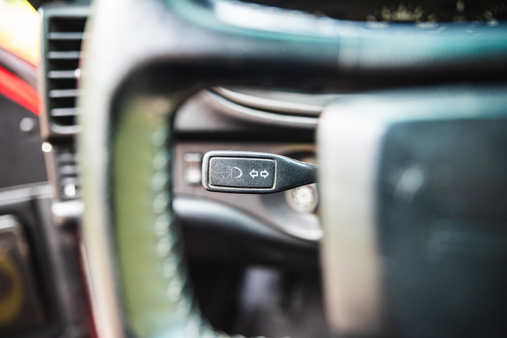 Interior image of 1988 Porsche 944