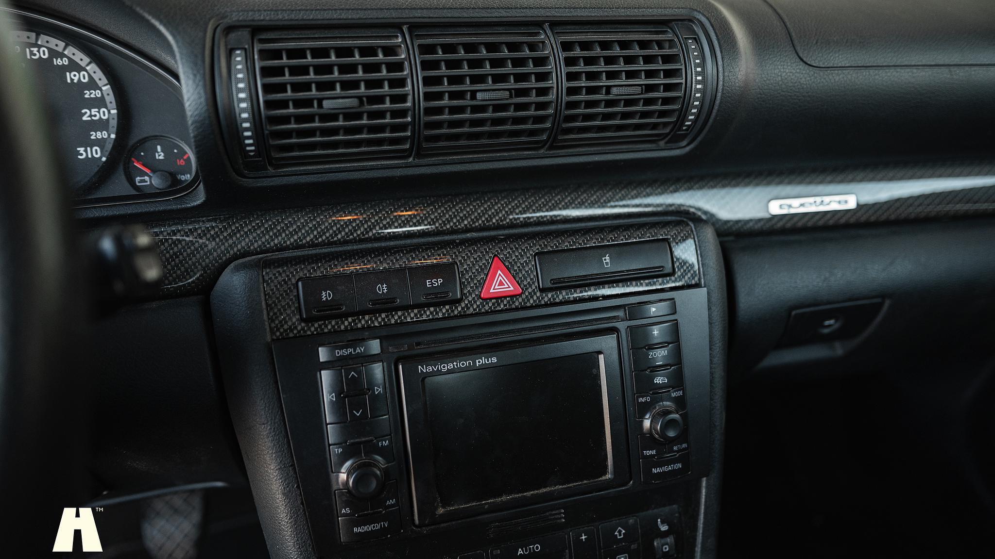 Interiörbild 2001 Audi RS4 B5 (40)