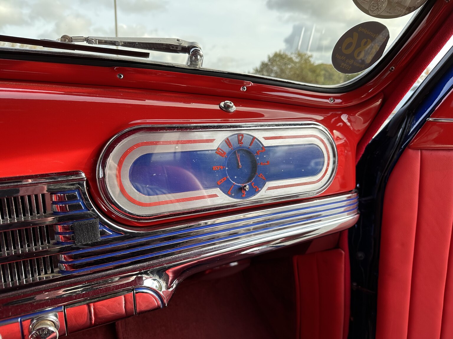 Interior image of 1948 Oldsmobile Dynamic 78 Club Sedan (26)