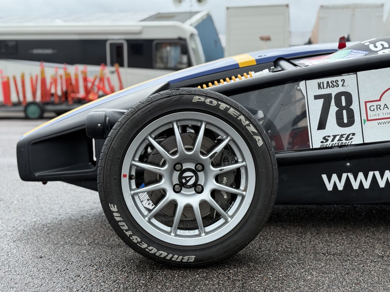 Exterior image of 2016 Ariel Atom 3.5 Cup