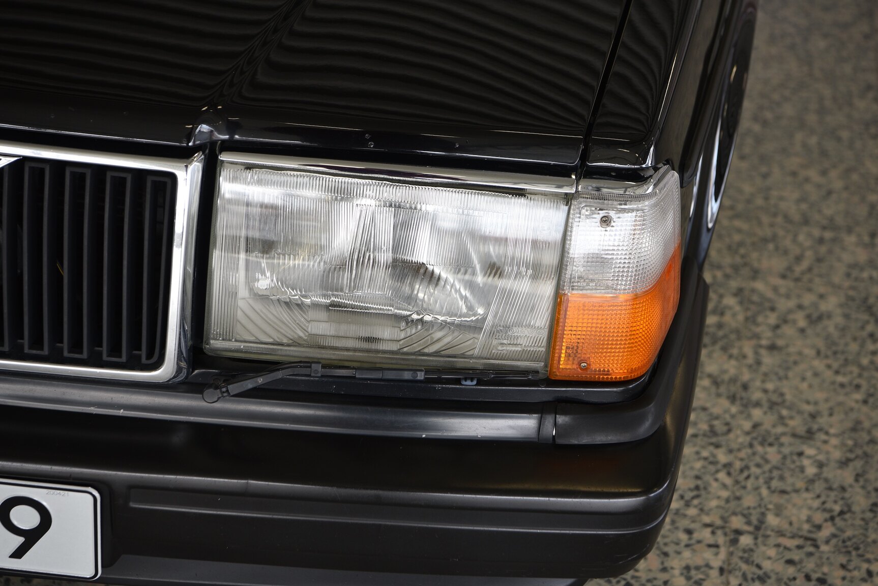 Exteriörbild på 1986 Volvo 240 DL