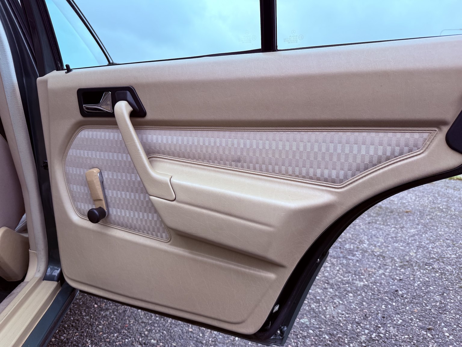 Interiörbild 1989 Mercedes-Benz 190 E