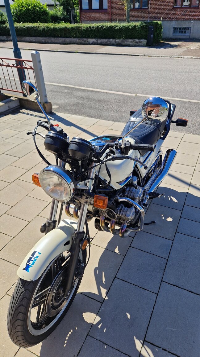 Exteriörbild på 1982 Honda CBX1000