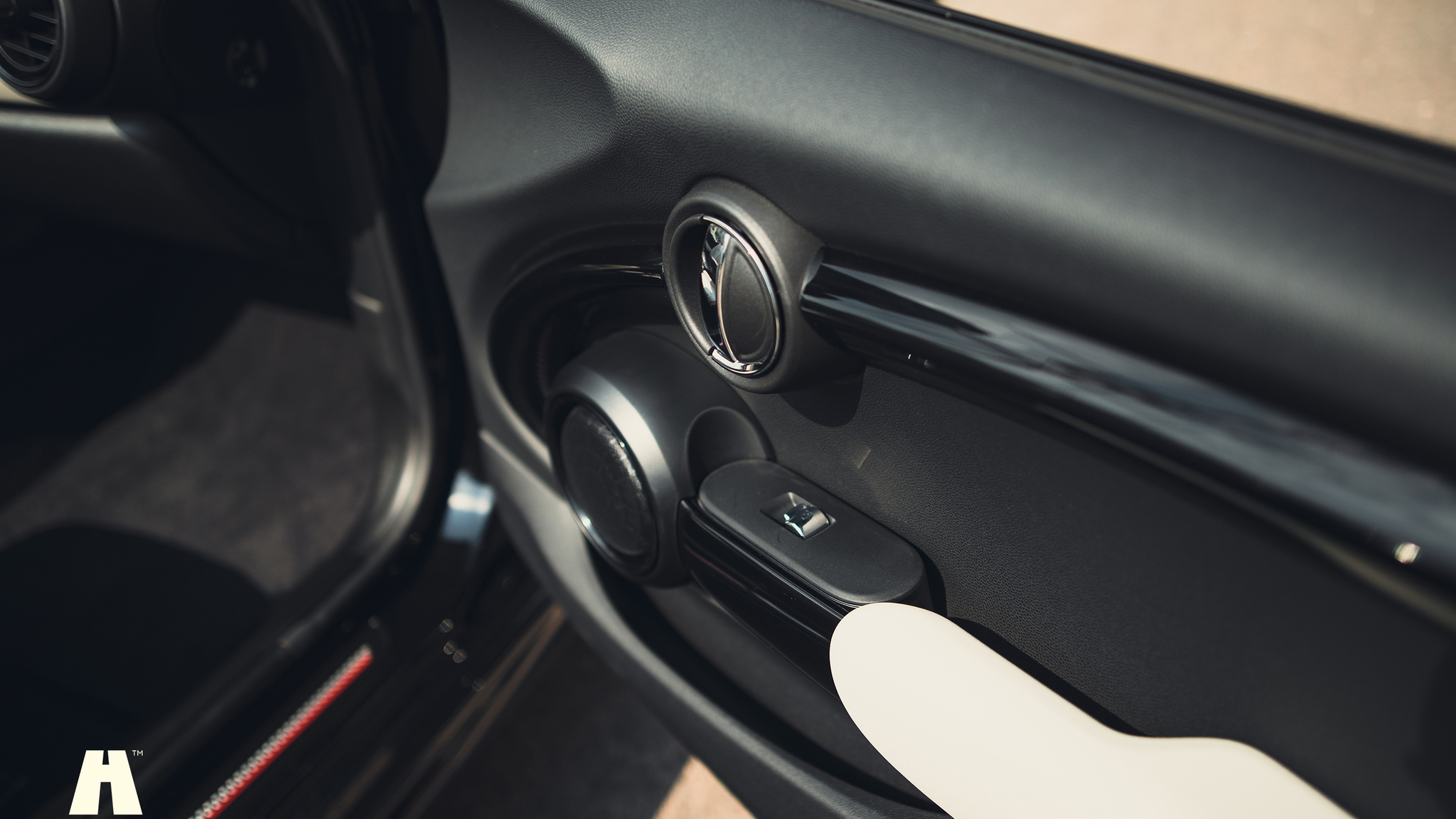 Interiörbild 2021 Mini John Cooper Works Cabriolet  (24)