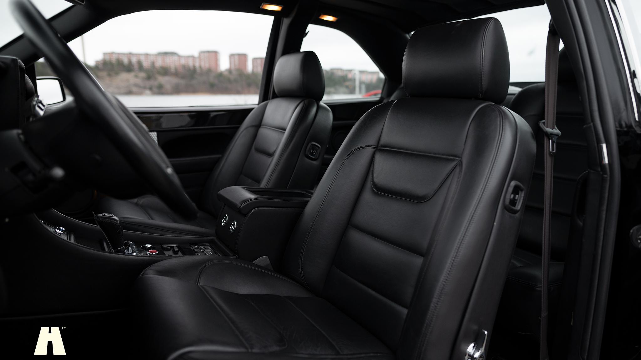 Innenraumfoto von 1997 Bentley Continental T (9)