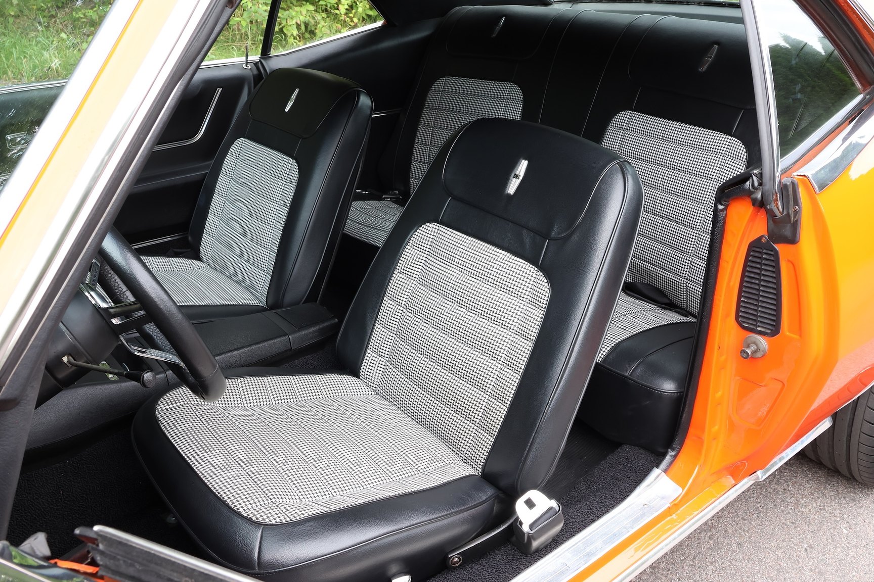 Interiörbild 1968 Chevrolet Camaro Pro Touring (17)