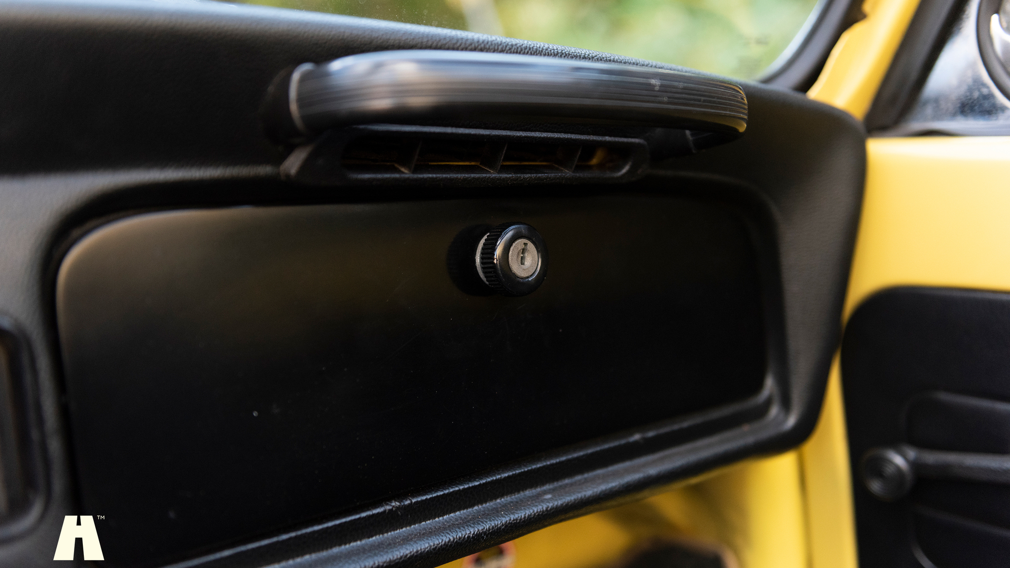 Interiörbild 1972 Volkswagen beetle cabriolet 1302 LS