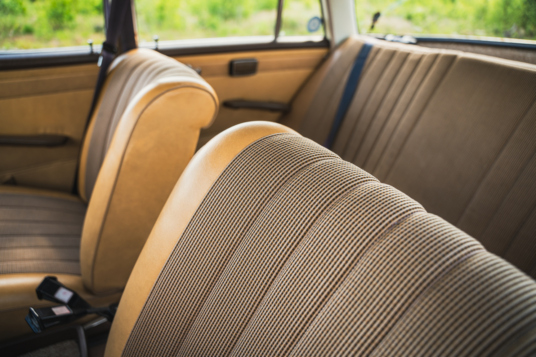 Innenraumfoto von 1966 Mercedes-Benz 200 D "Heckflosse"