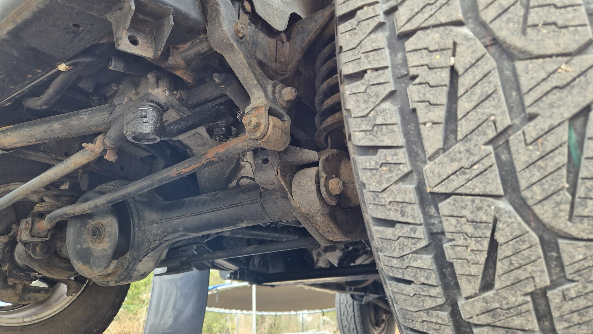 Image of 1999 Land Rover Defender Single Cab Pickup mechanics
